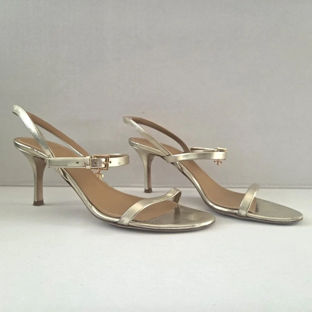 Tory Burch Womens Gold Metallic Ankle Strap Sandals Heels Size 8 Logo Charm